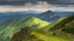 cloudy green mountains